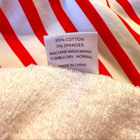 3 FOR $20 - June & January Hooded Towel - Picture 5 of 5